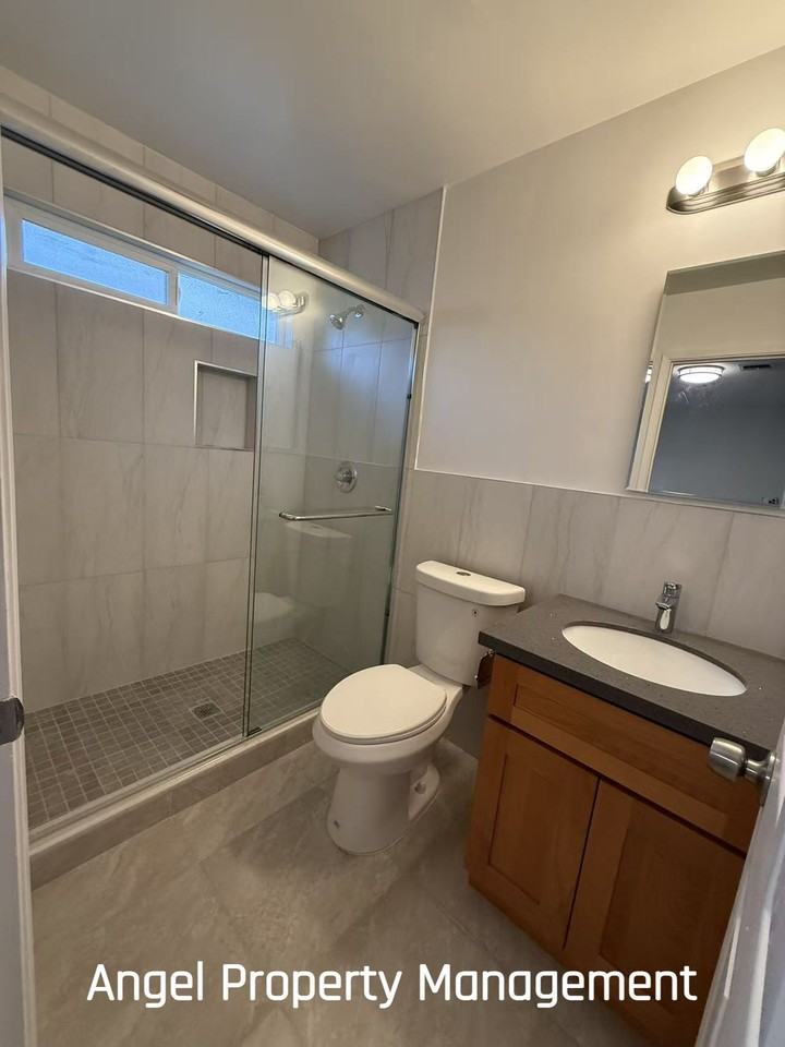 5904 Stallon Way - Photo 7 of 10