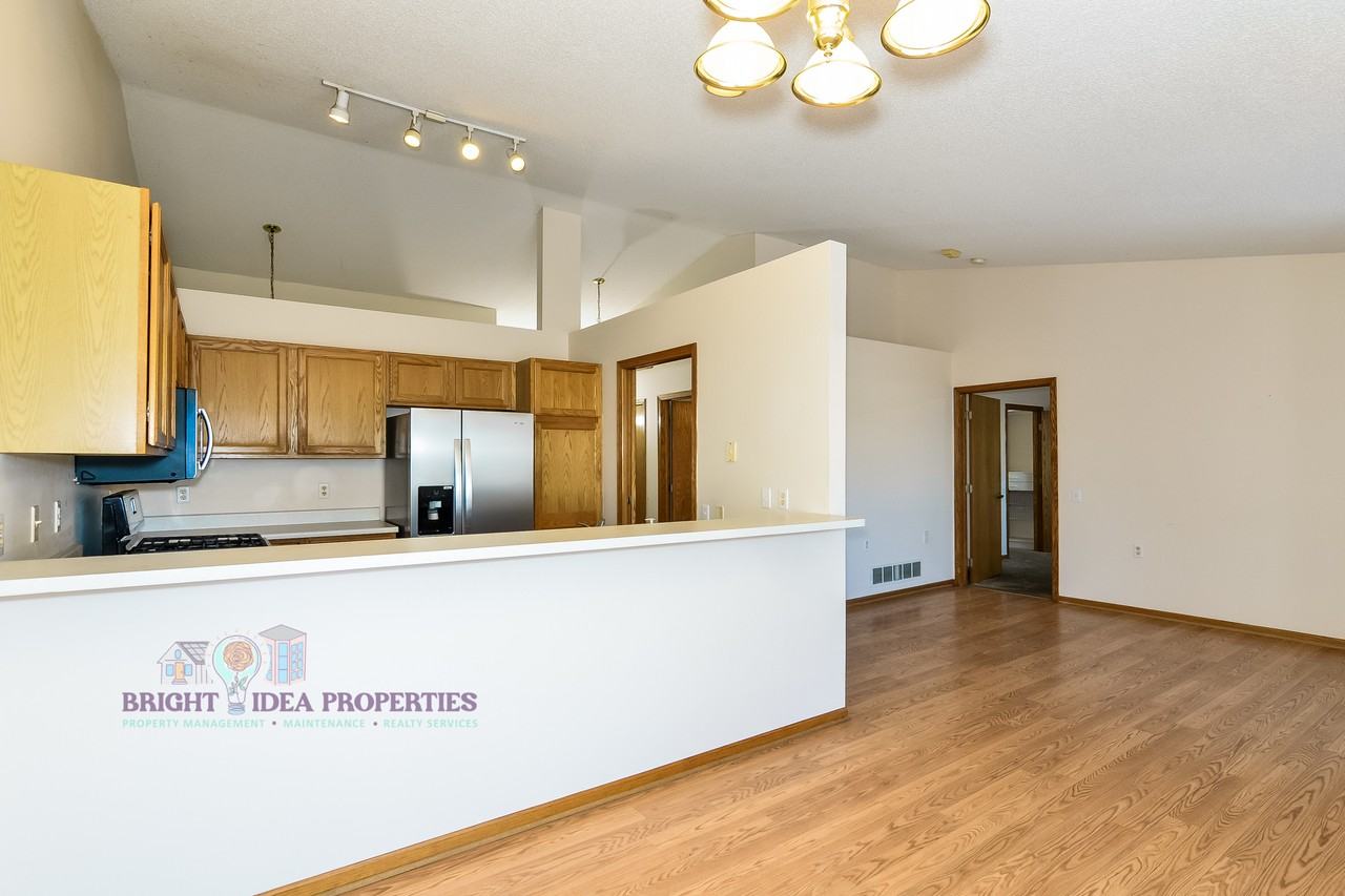 2737 Douglas Dr N #1 - Photo 3 of 18