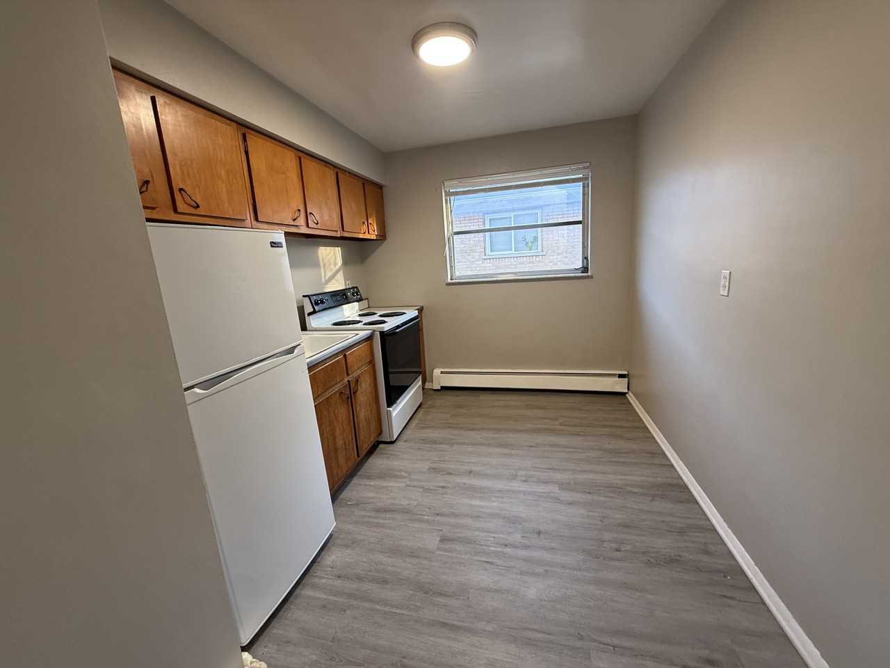 837 Seton Ave #2 - Photo 4 of 6