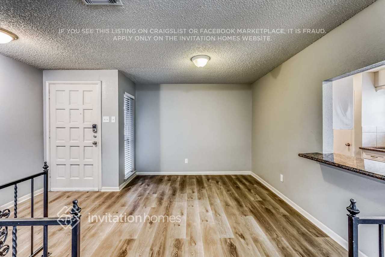 2306 Cambridge Ct N - Photo 7 of 17