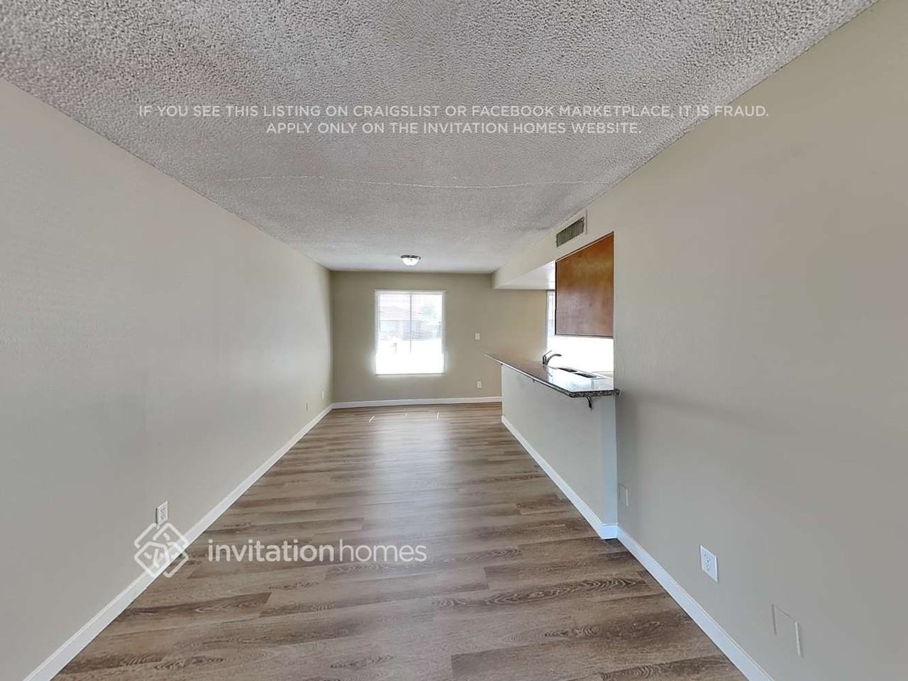 3844 W Acapulco Ln - Photo 7 of 19