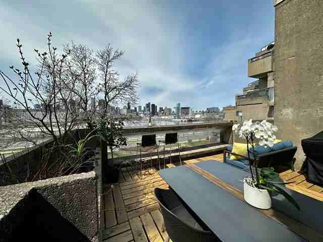 2600 Av Pierre-Dupuy #518 - Photo 3 of 10