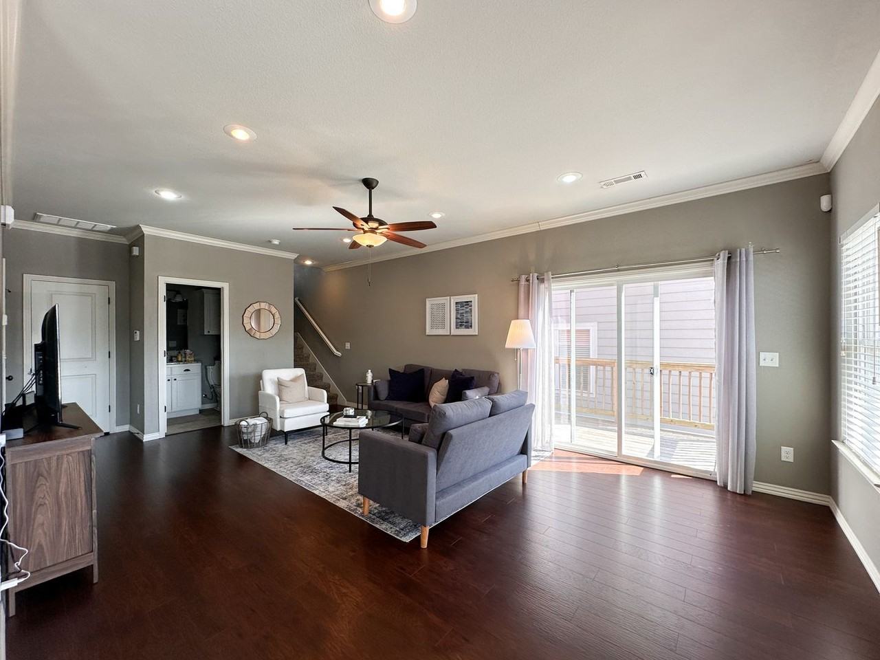 3807 W Pawnee Rd - Photo 4 of 19