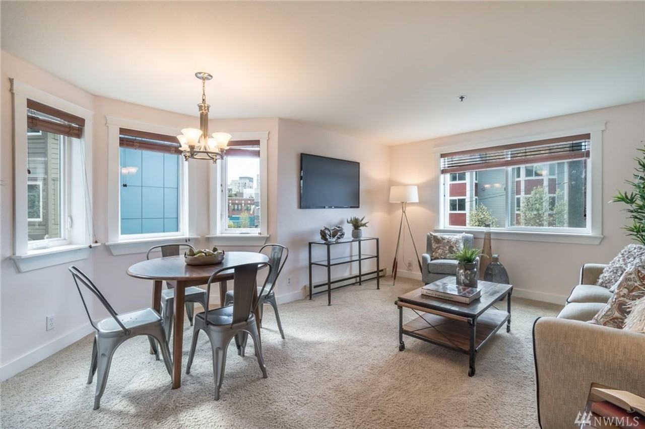 1616 Summit Ave #307 - Photo 3 of 23