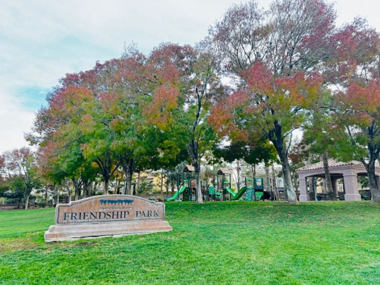 1918 Thunder Ridge Cir - Photo 4 of 44