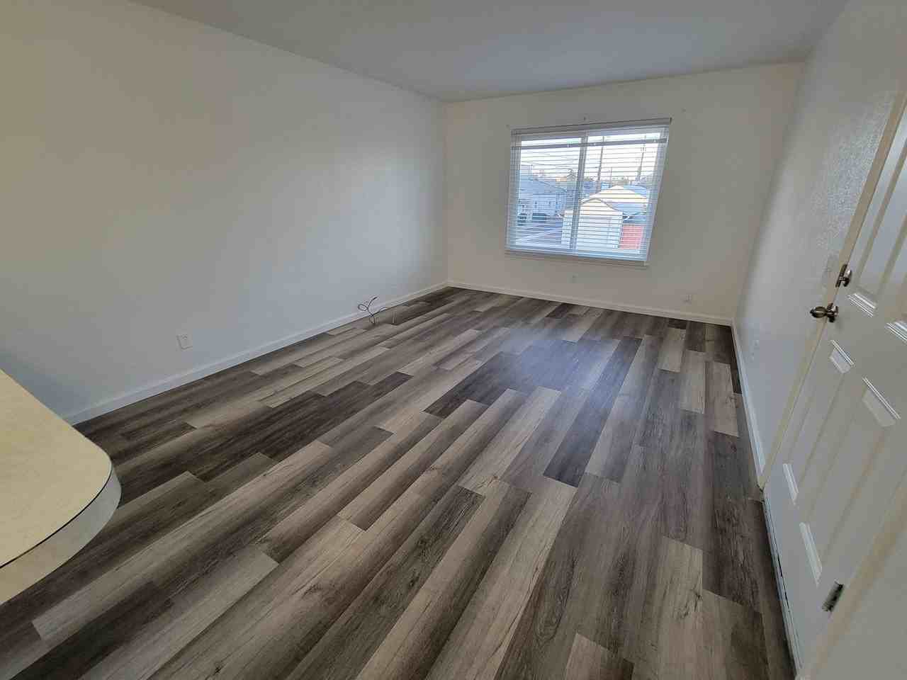 307 Colusa St #D - Photo 2 of 12