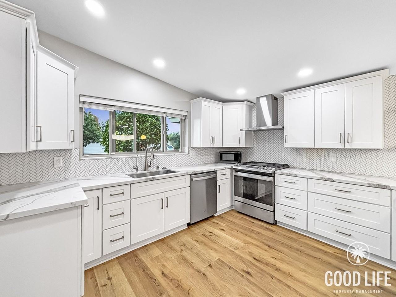 454 Jamul Ct - Photo 7 of 29