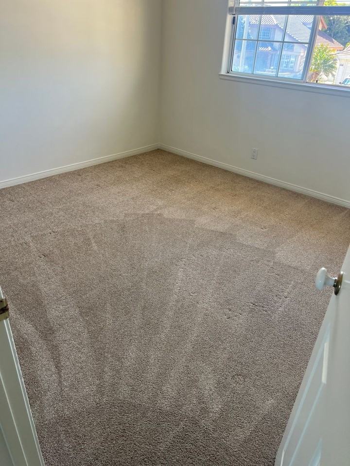 1830 Zircon Ave - Photo 6 of 20
