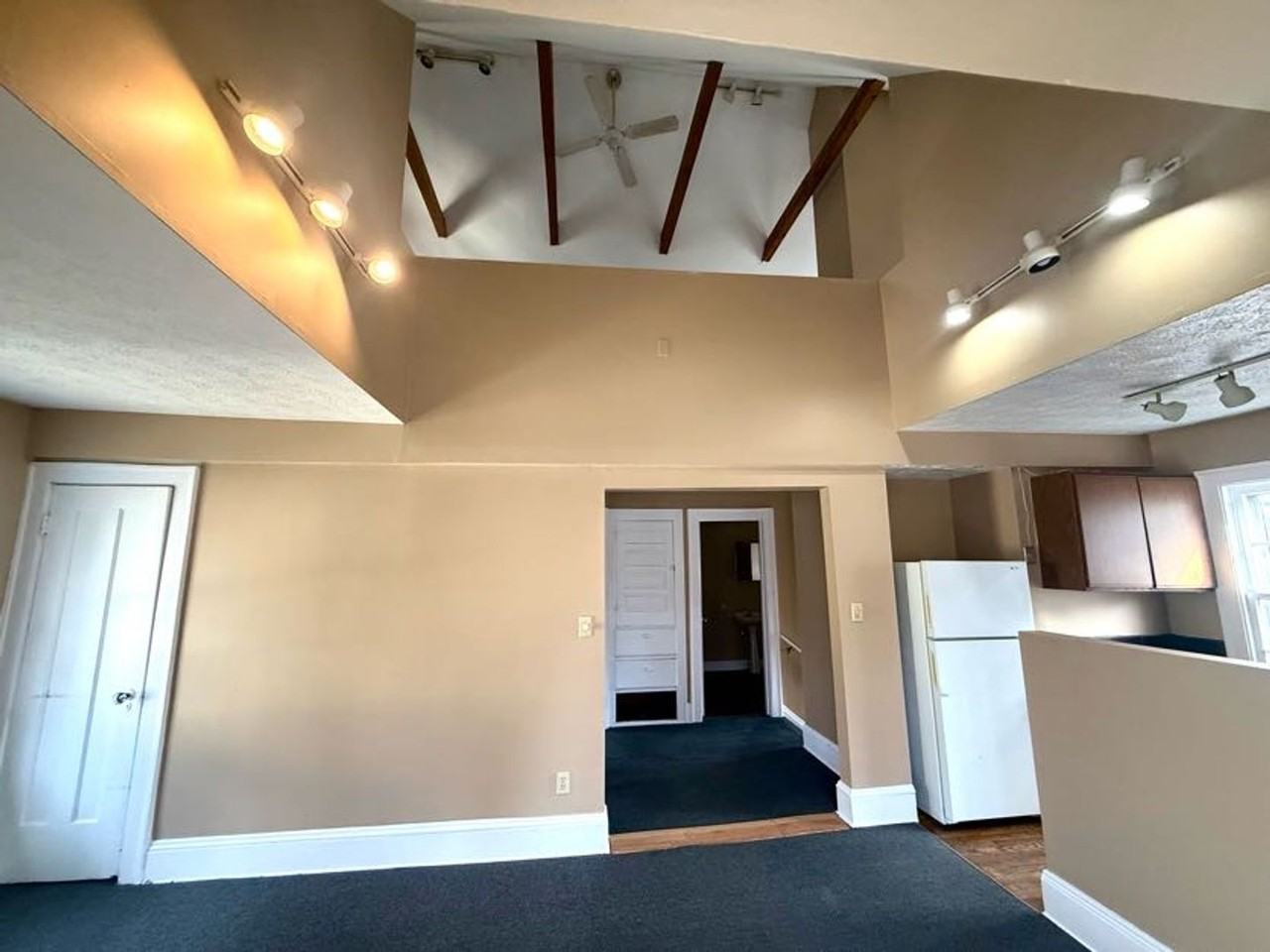 117 Westmoreland Ter - Photo 7 of 12