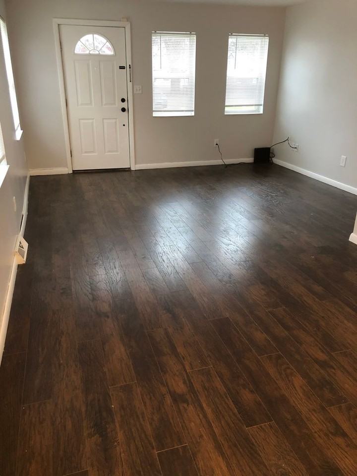 431 W 2nd St - Photo 7 of 19