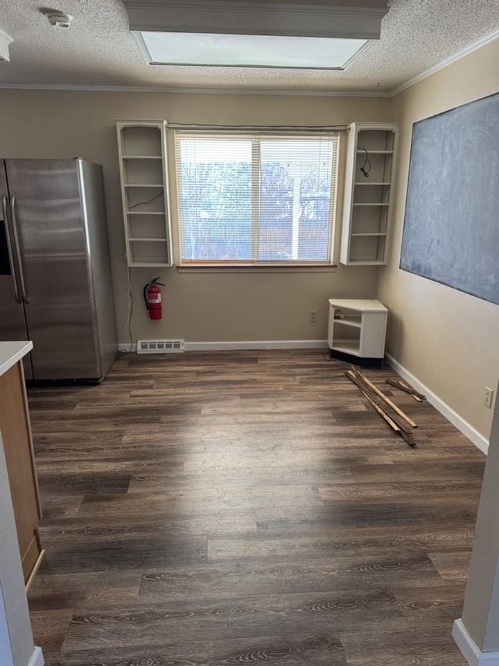 1213 S Taft Hill Rd - Photo 5 of 24