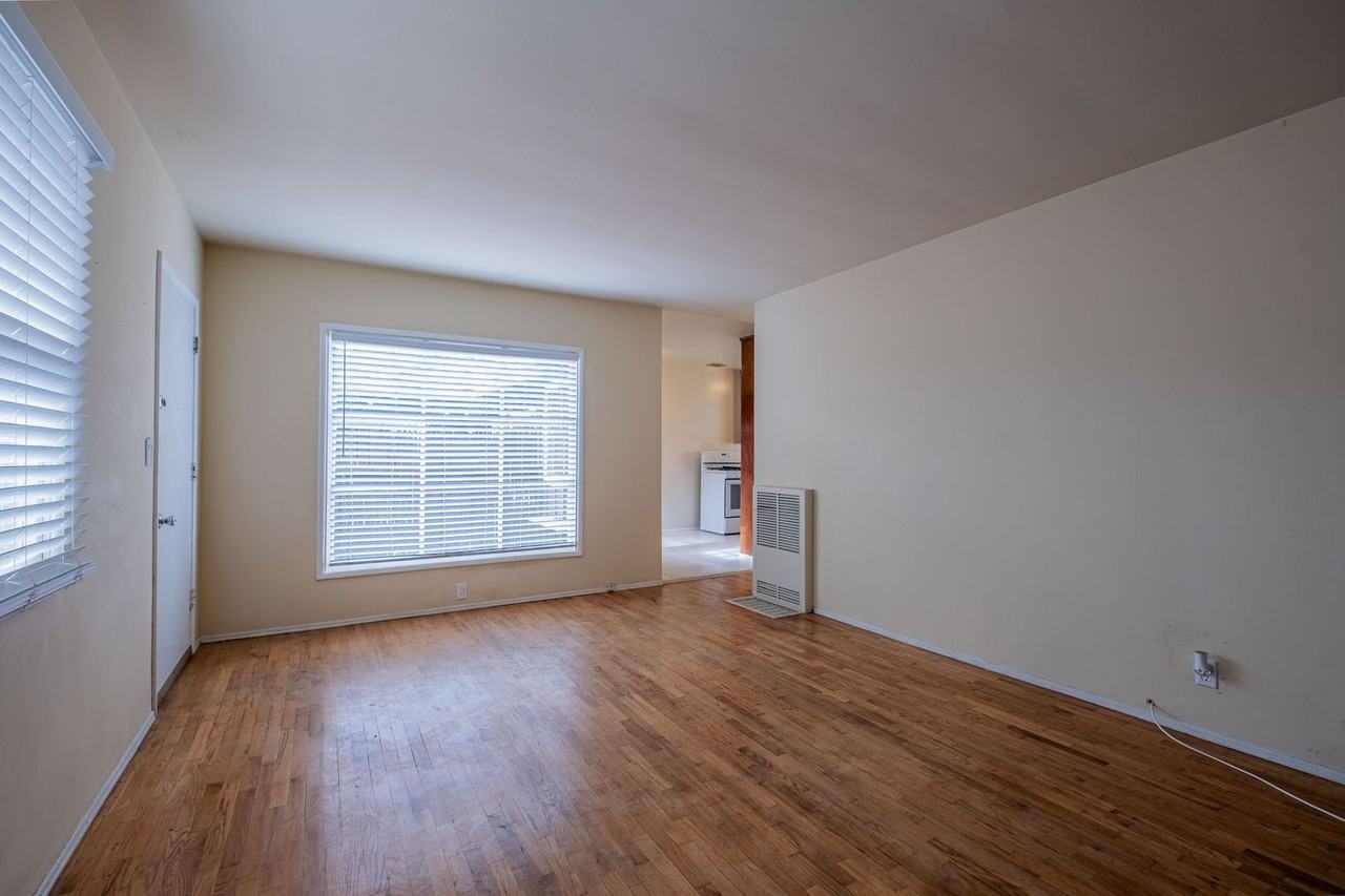 1504 S Catalina Ave - Photo 5 of 18