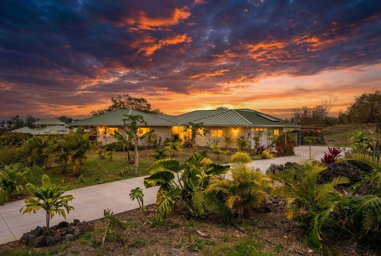 71-1651 Puu Napoo Dr