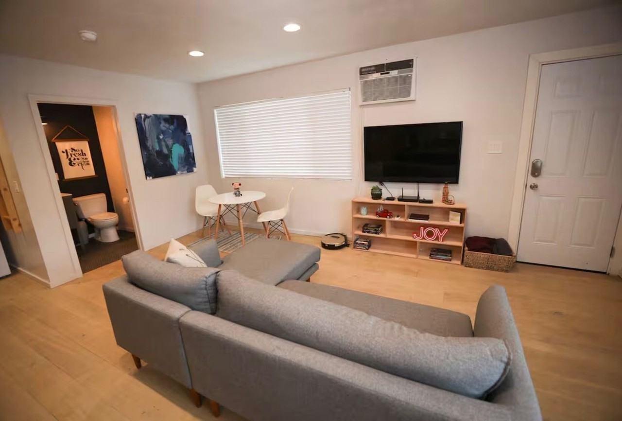 1730 Asbury Dr - Photo 4 of 5