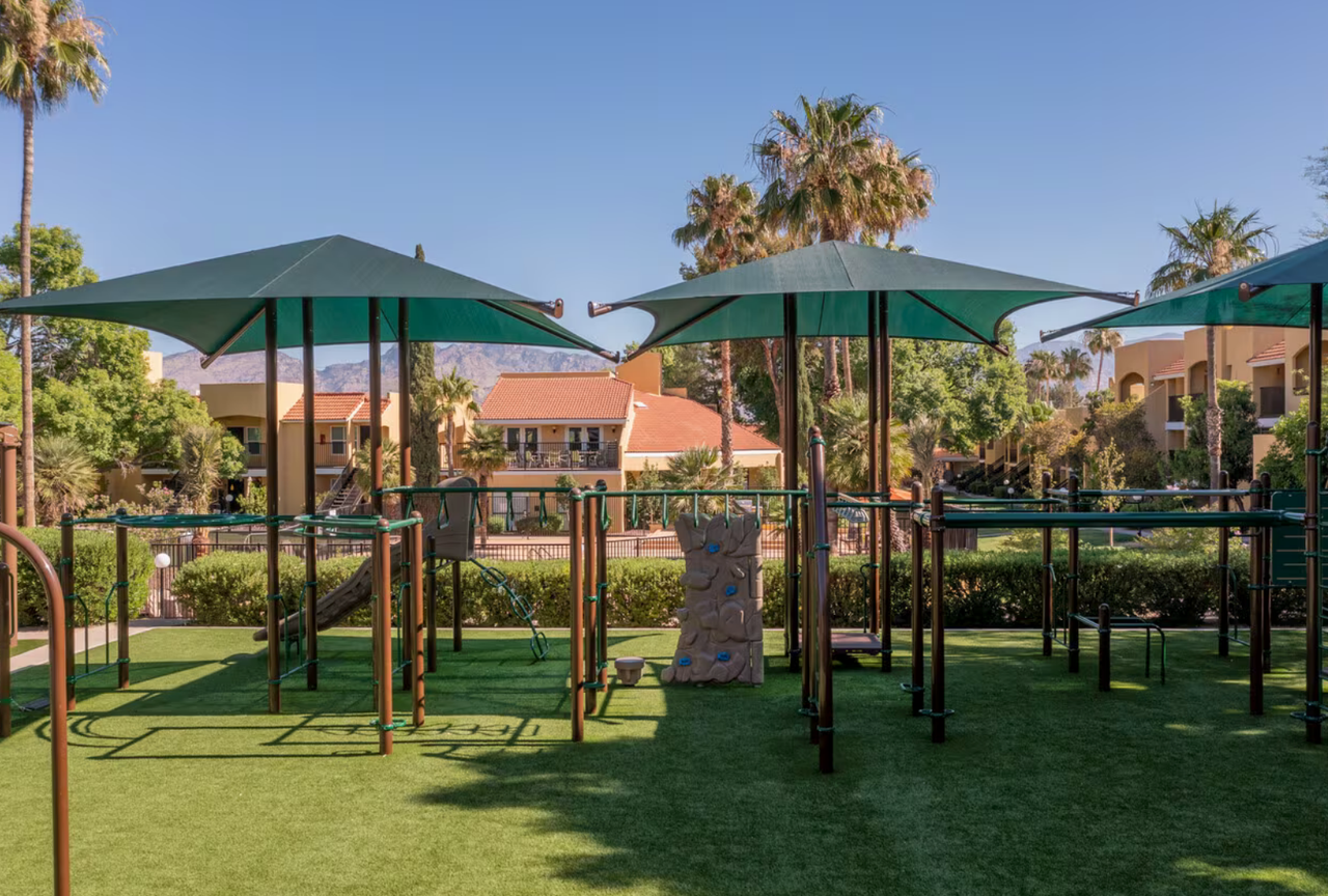 Huntington Park - Photo 7 of 50