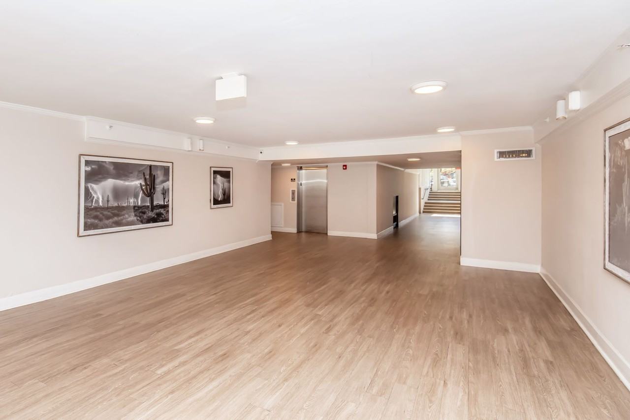 Villas del Paraiso - Photo 6 of 15