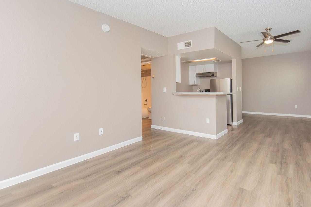 Villas de la Montana - Photo 6 of 50