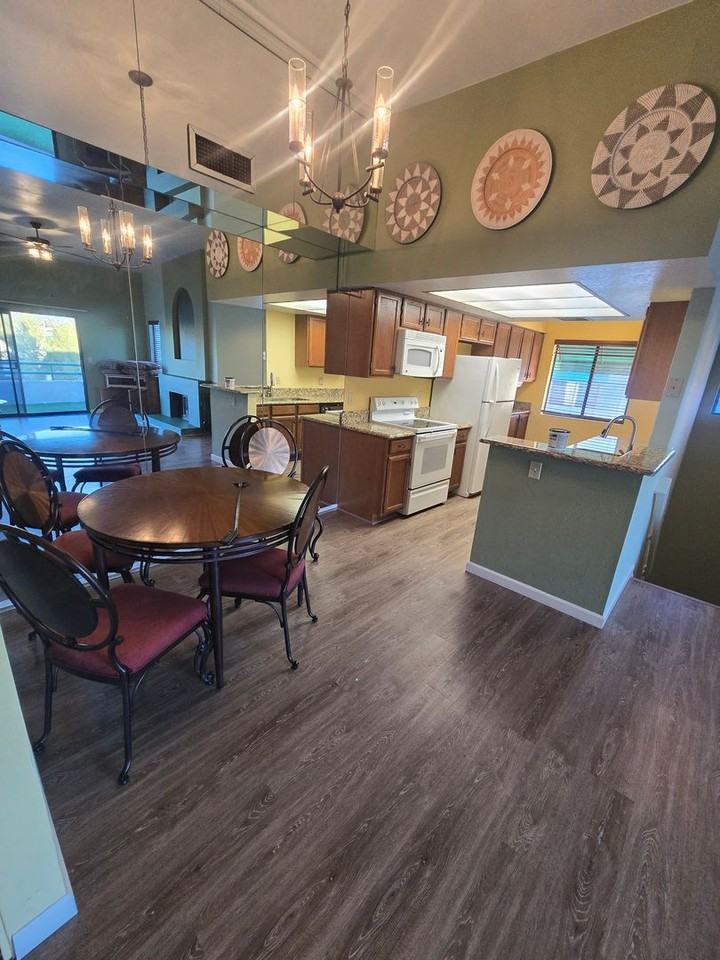 7909 E Colette Cir - Photo 6 of 31