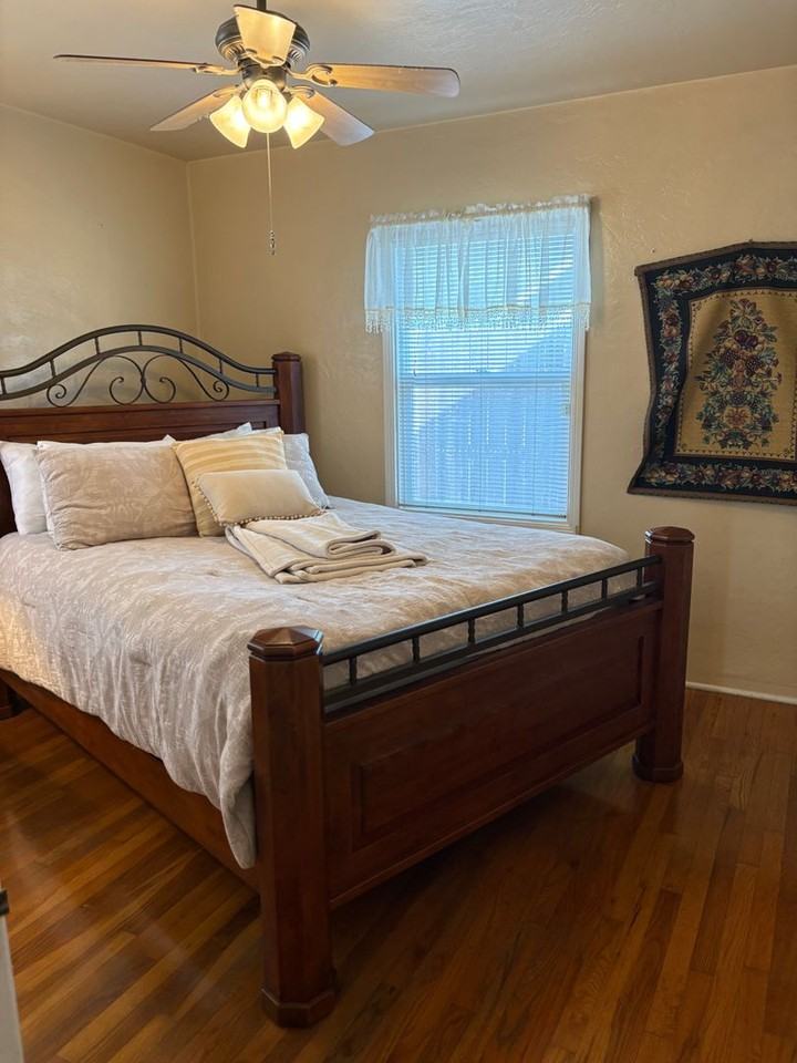 319 Jones St - Photo 7 of 9