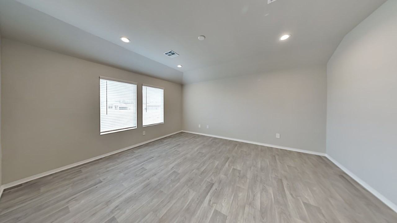 14200 Little Brook Dr - Photo 4 of 16