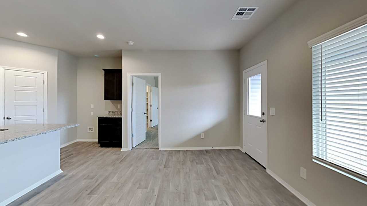 14200 Little Brook Dr - Photo 7 of 16