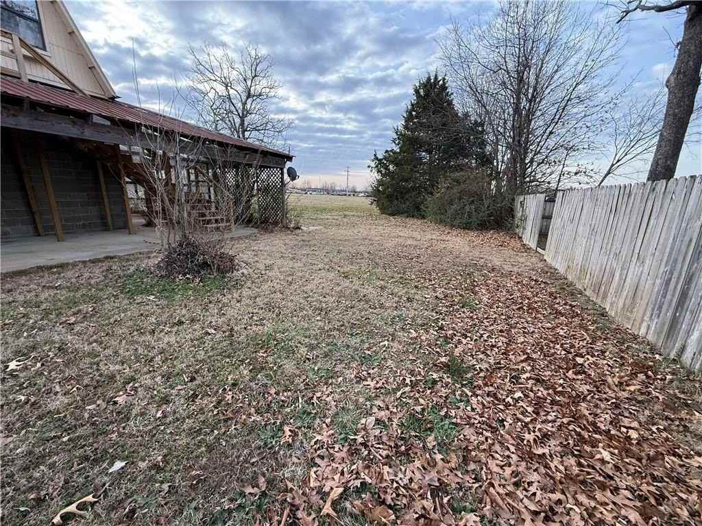 624 W Post Rd - Photo 7 of 21