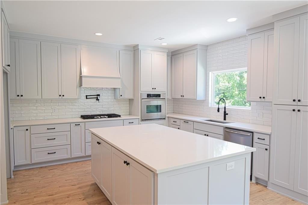 13734 Canal St - Photo 2 of 34