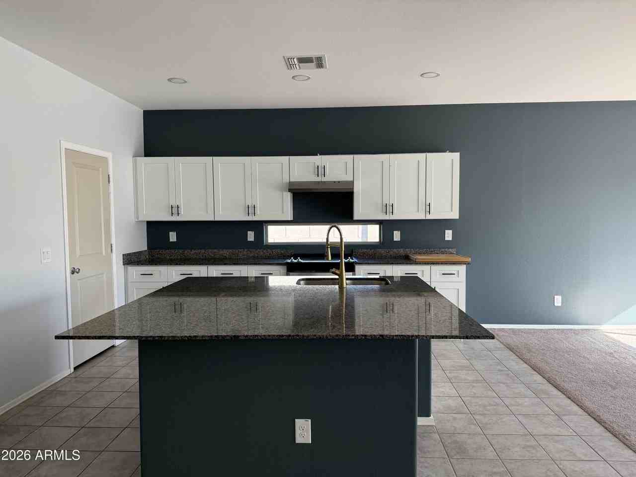 1691 W Inca Dr - Photo 3 of 30