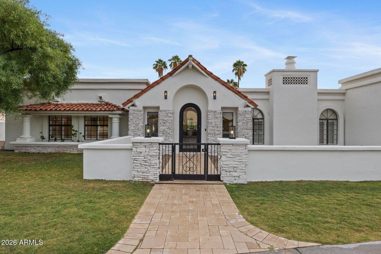 10111 E Cholla St - Photo 5 of 37