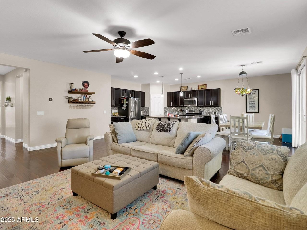 1866 E Ravenswood Dr - Photo 4 of 36