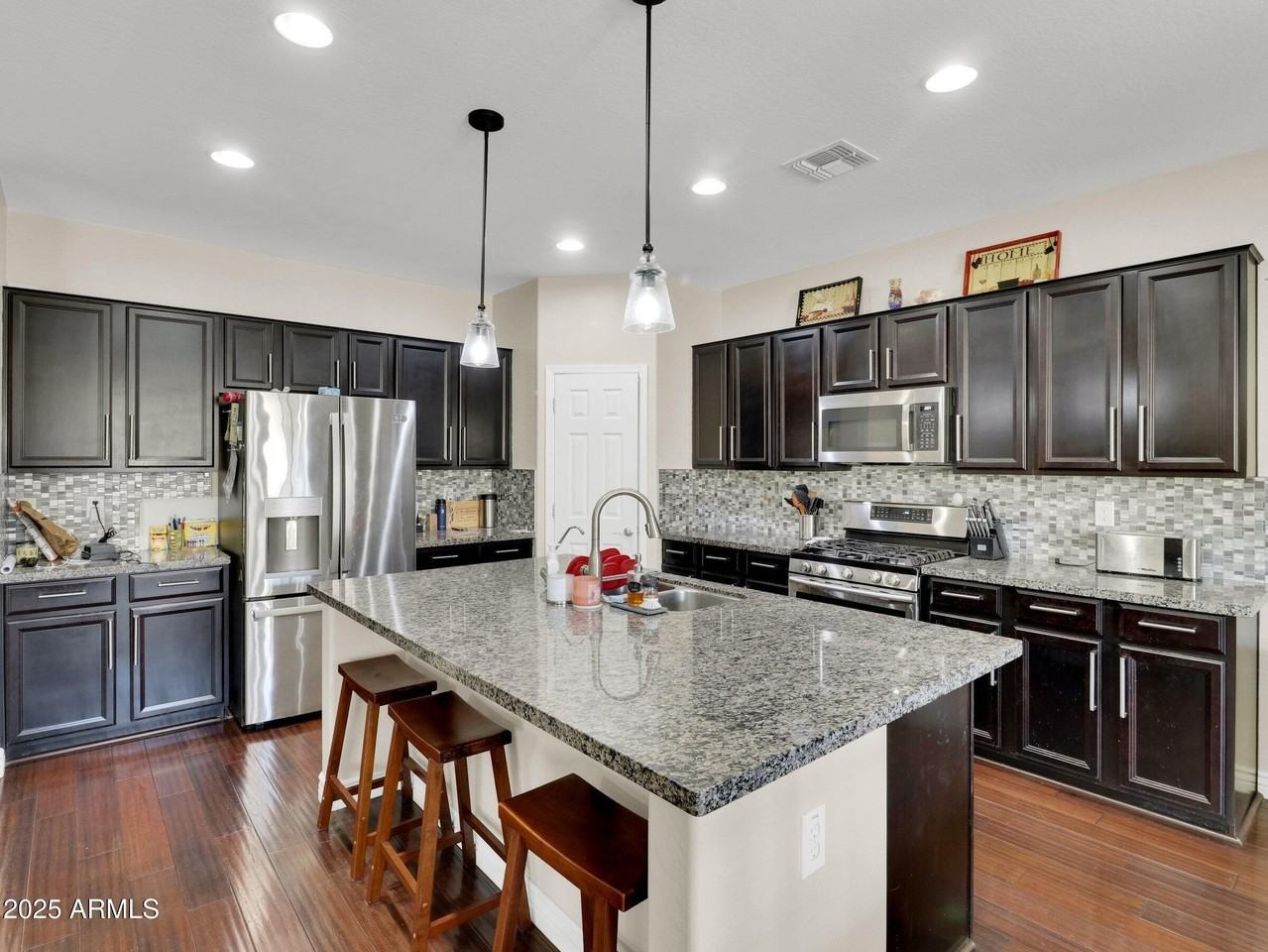 1866 E Ravenswood Dr - Photo 7 of 36