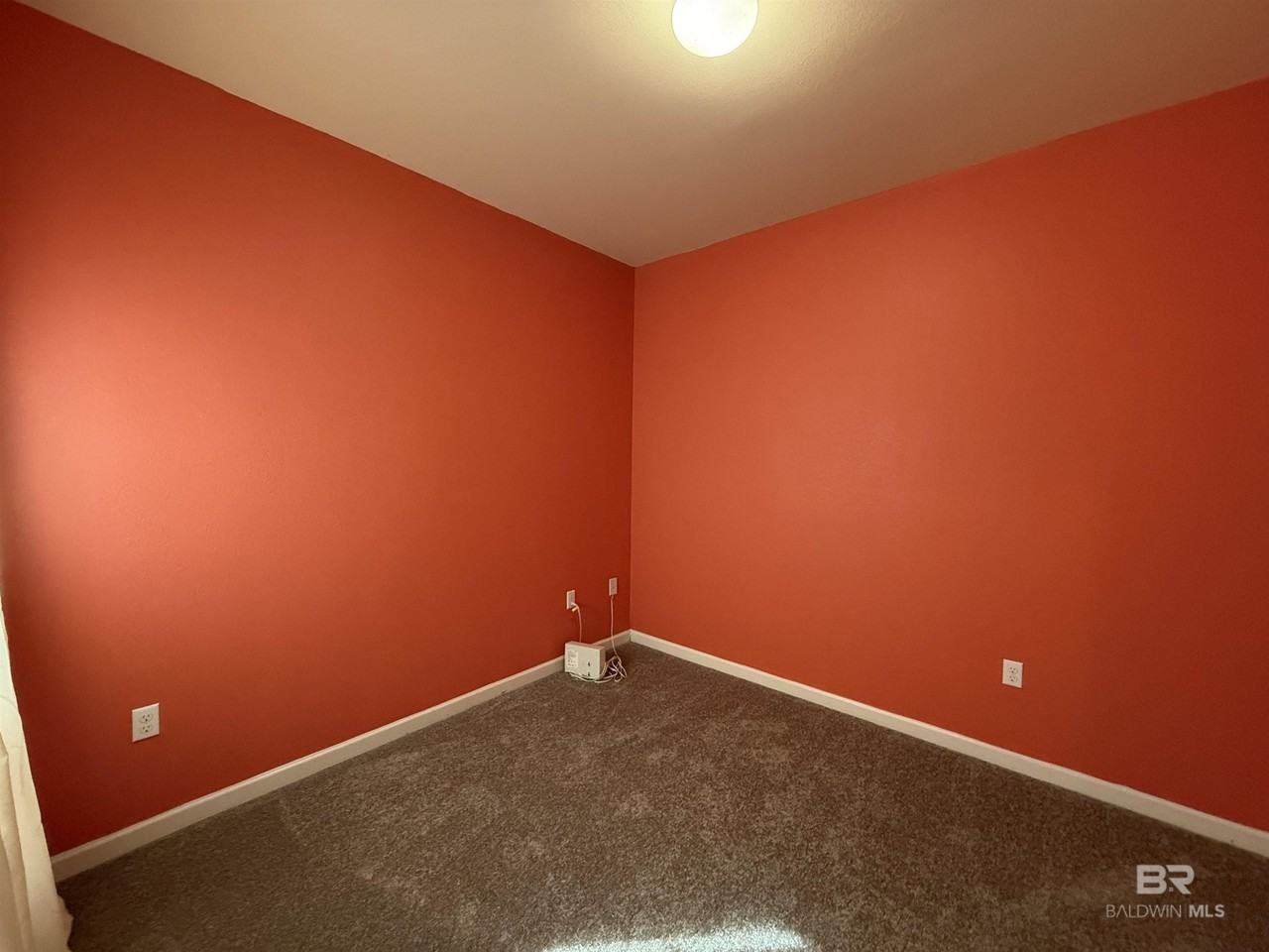 10720 Dunmore Dr - Photo 6 of 15