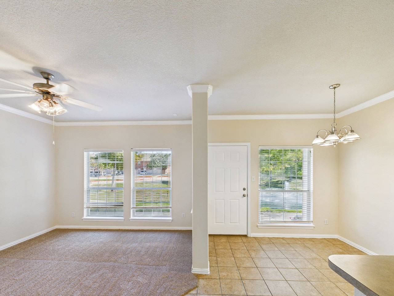 1001 Krenek Tap Rd #603 - Photo 7 of 8