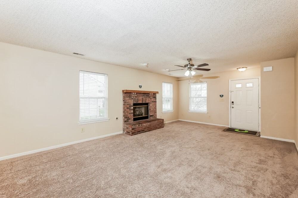 8130 Amble Way - Photo 6 of 17