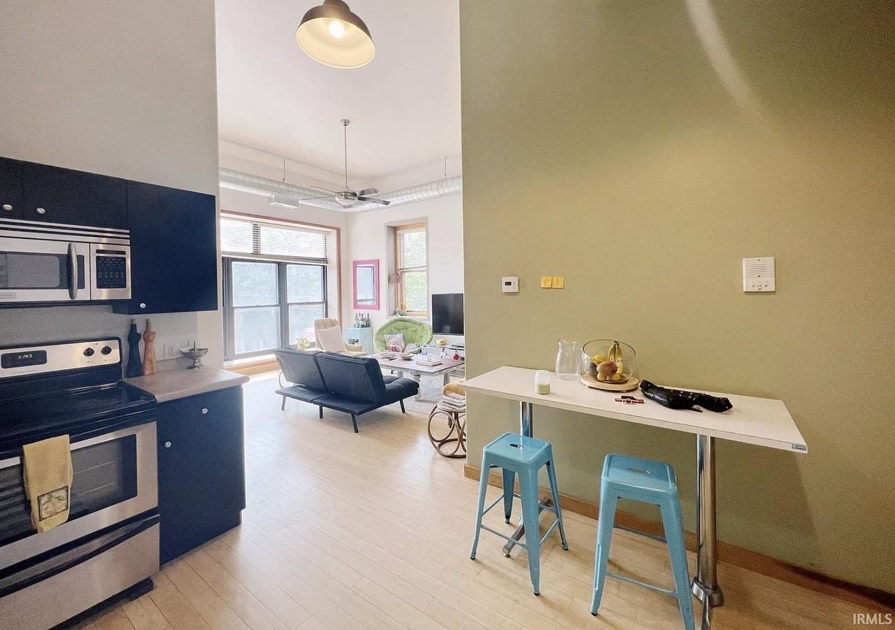 213 N Walnut St #1 - Photo 3 of 14