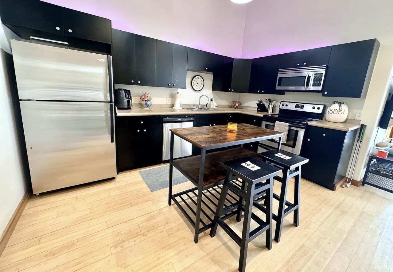 213 N Walnut St #1 - Photo 4 of 14