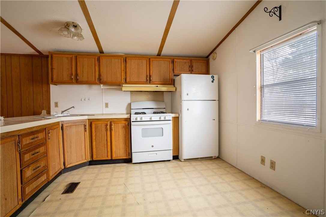 108 Mountainview Ln - Photo 7 of 20