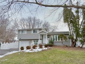 2 Ilex Ln - Photo 1 of 1