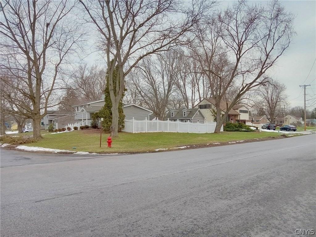 2 Ilex Ln - Photo 4 of 35