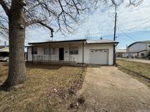 410 Maple Ave - Photo 1 of 1