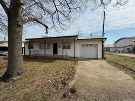 featured image of 410 Maple Ave