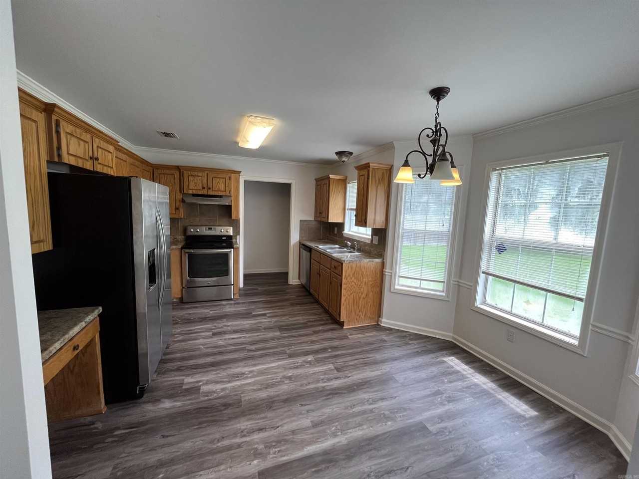 52 W Plaza Blvd - Photo 6 of 22