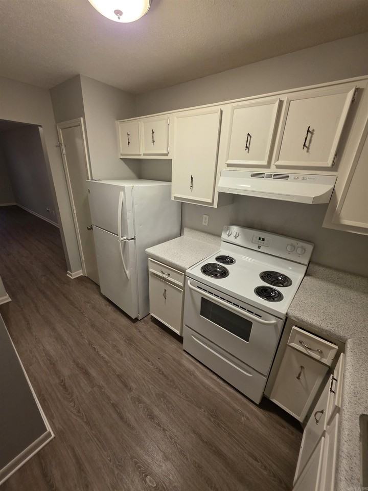 12 Edgehill Cv - Photo 6 of 13