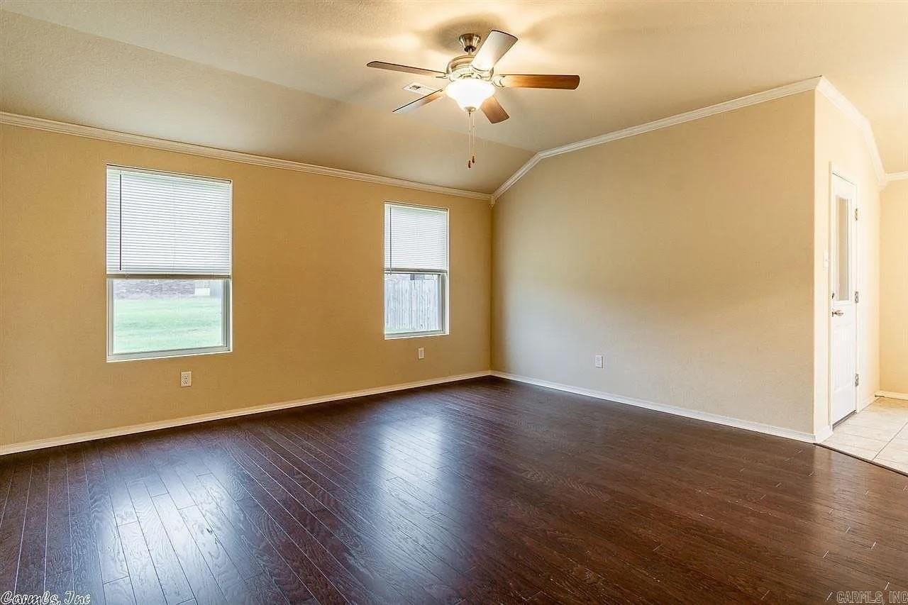 5716 Little Elm Ln - Photo 5 of 30