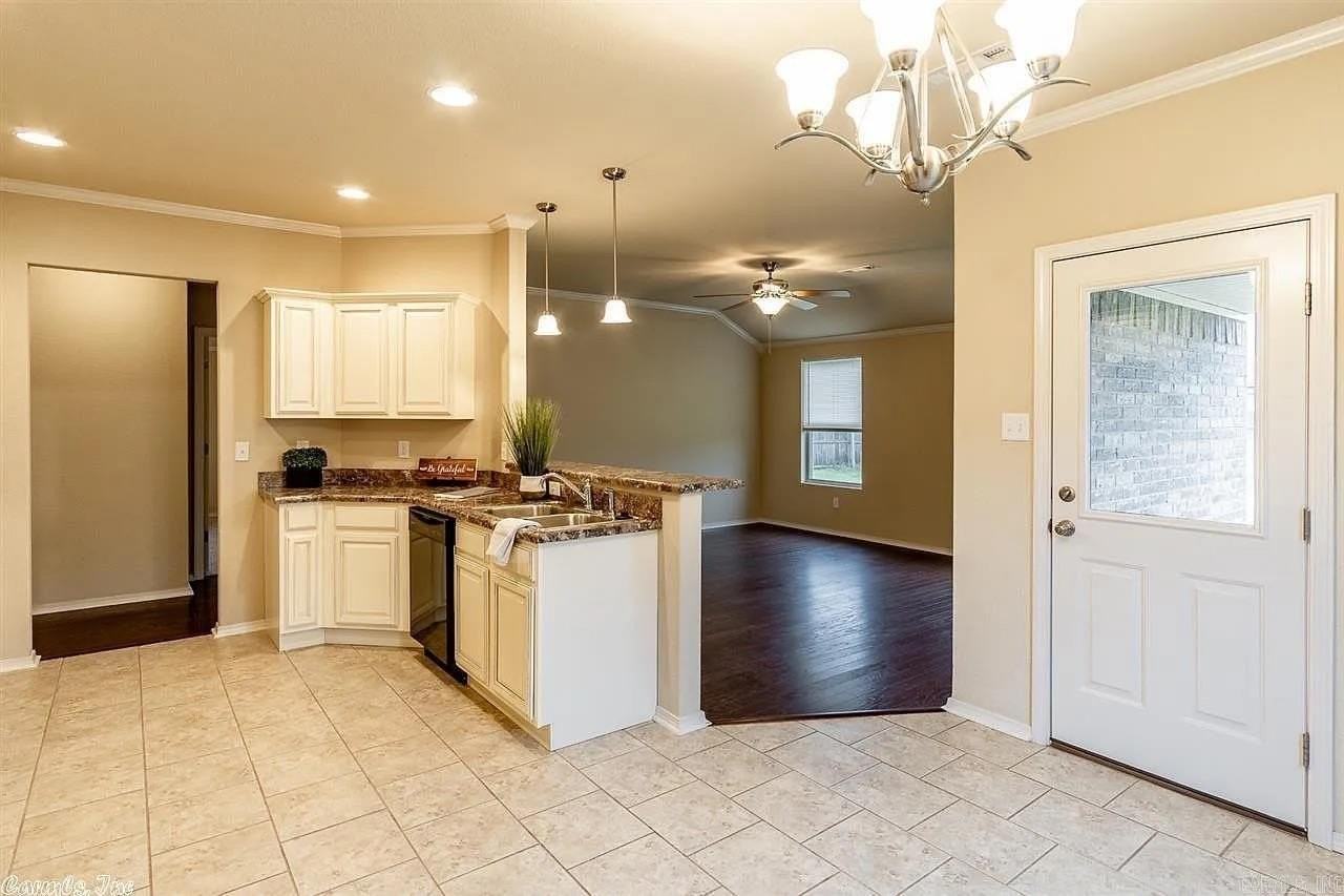 5716 Little Elm Ln - Photo 7 of 30