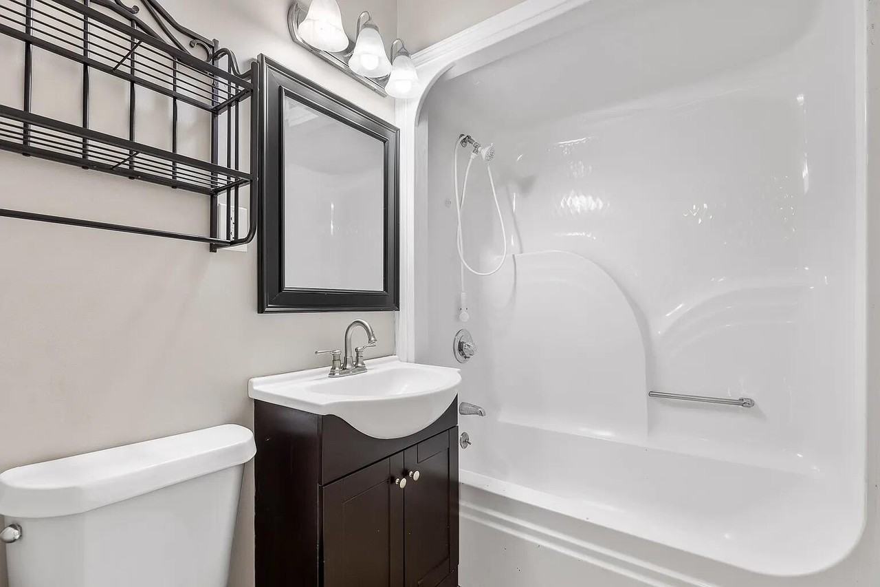 627 Miles Rd - Photo 7 of 17