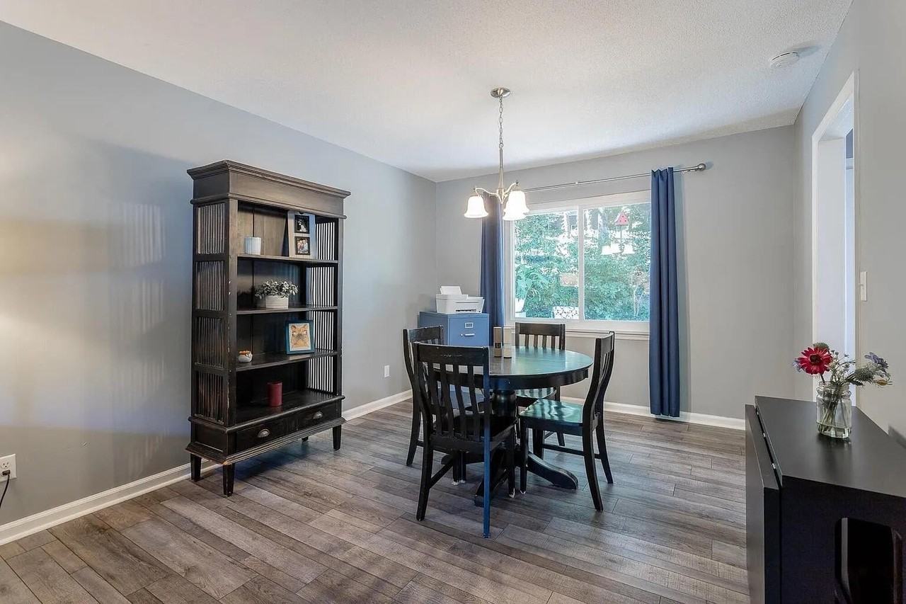 819 Skyline Park Dr - Photo 7 of 30