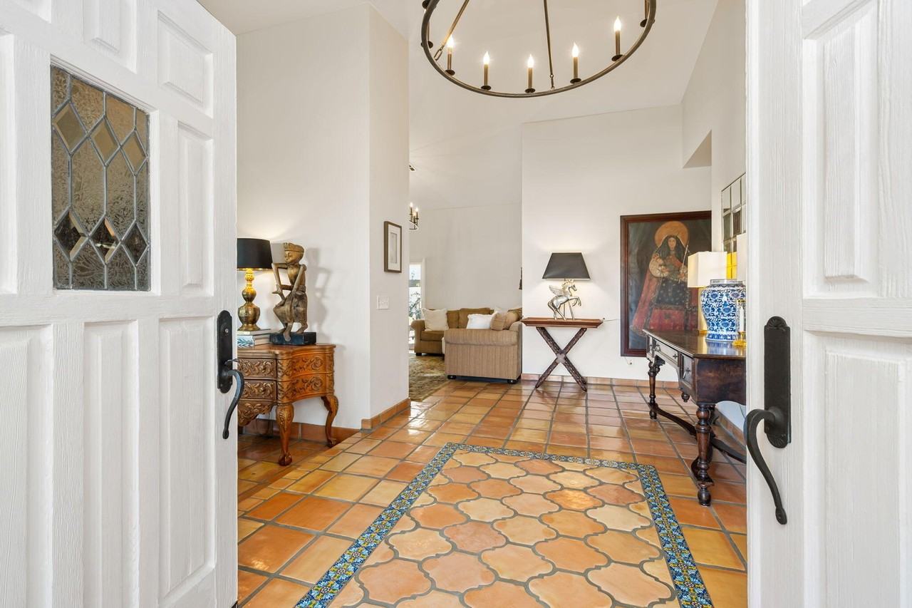 73055 Amber St - Photo 6 of 29