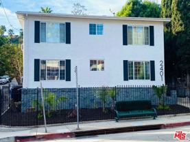 2401 N Beachwood Dr Apt 9 #Apt 9 - Photo 1 of 1