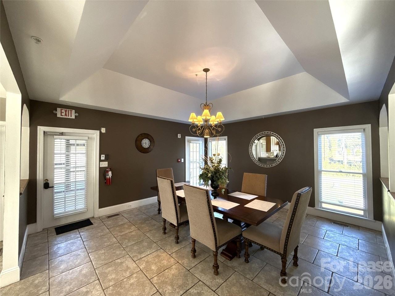 14009 Thompson Rd - Photo 7 of 42